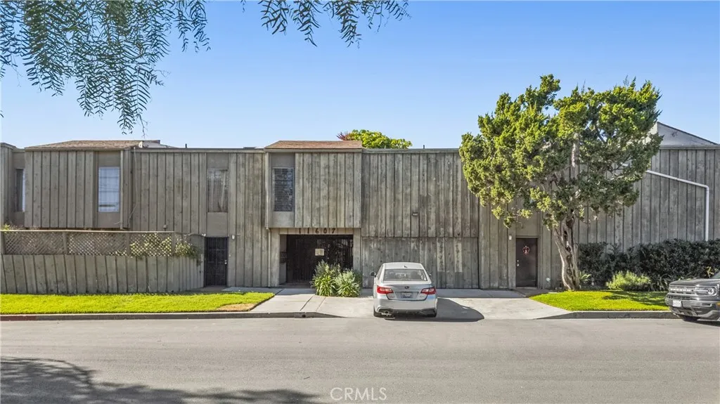 11607 Acama Street, Studio City, California 91604 home-pic-12