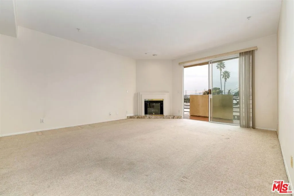 3460 S Centinela Avenue 403, Los Angeles, California 90066 home-pic-13