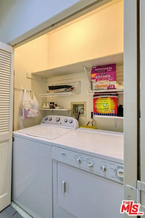3460 S Centinela Avenue 403, Los Angeles, California 90066 home-pic-21