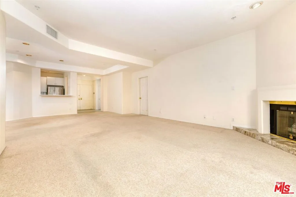 3460 S Centinela Avenue 403, Los Angeles, California 90066 home-pic-14
