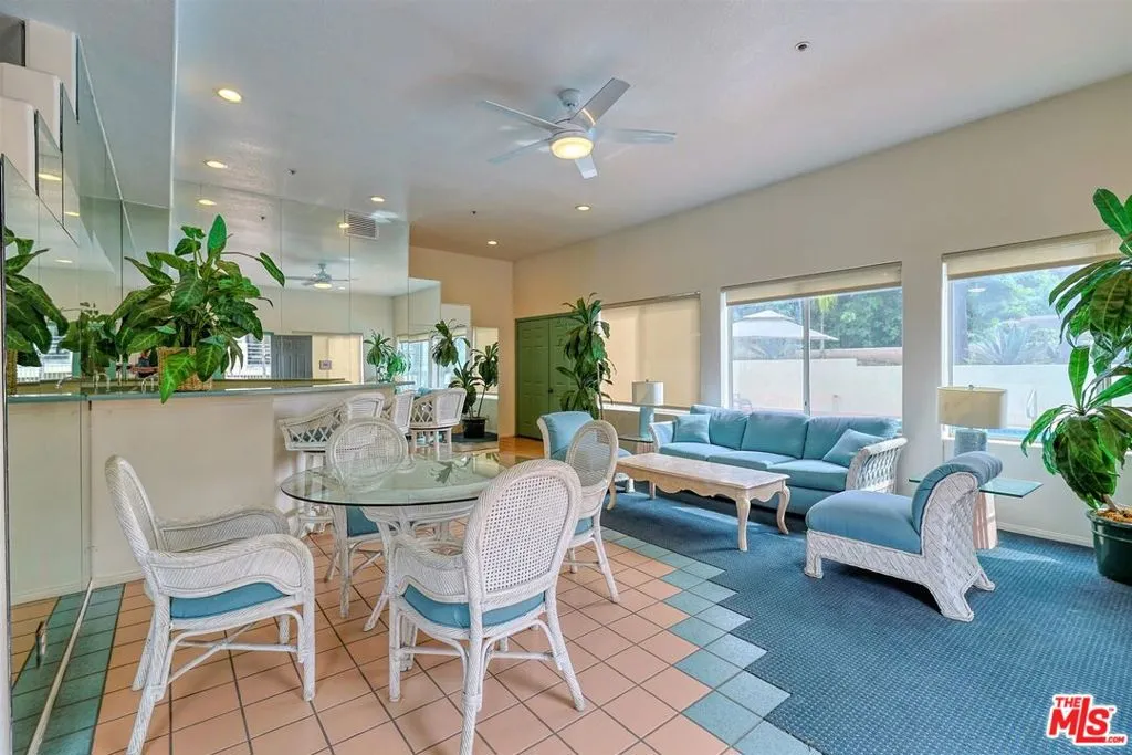 3460 S Centinela Avenue 403, Los Angeles, California 90066 home-pic-28