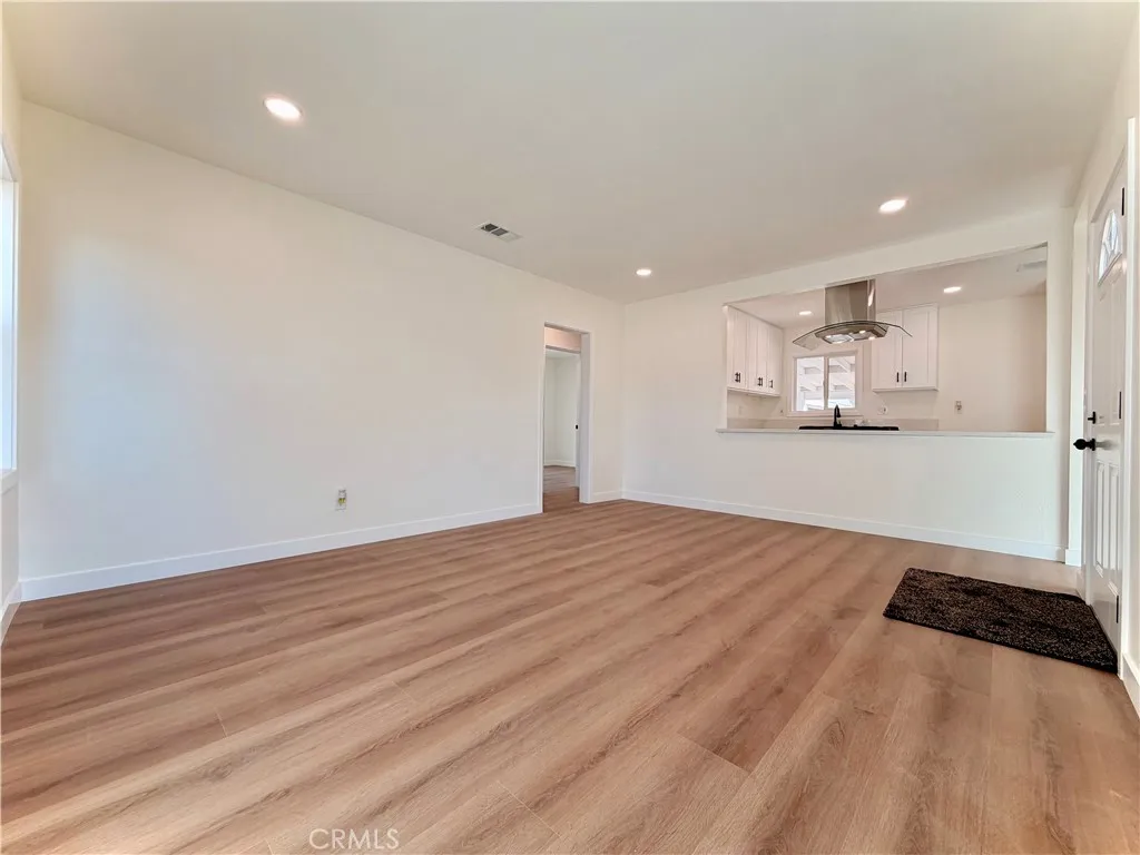 231 E 11th Street, San Bernardino, California 92410 home-pic-2