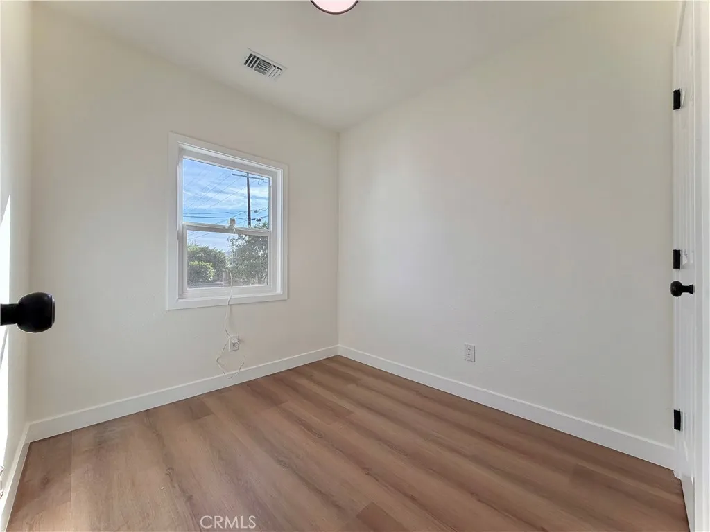 231 E 11th Street, San Bernardino, California 92410 home-pic-11