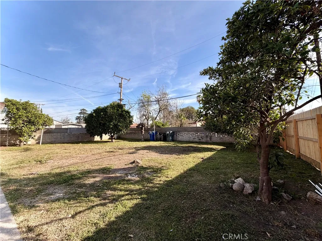 231 E 11th Street, San Bernardino, California 92410 home-pic-19