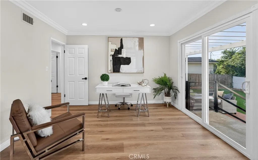 3450 Mevel Place, La Crescenta, California 91214 home-pic-10