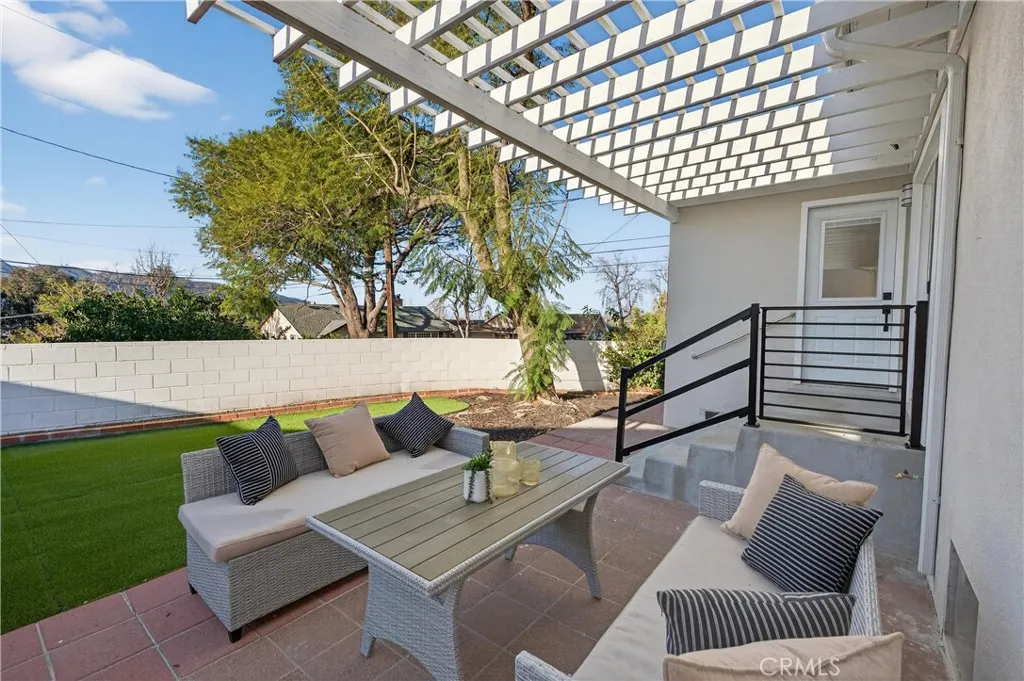 3450 Mevel Place, La Crescenta, California 91214 home-pic-29