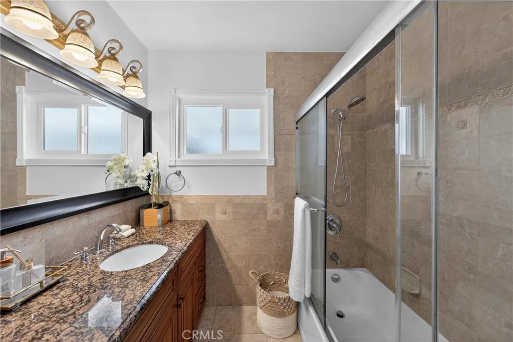 3450 Mevel Place, La Crescenta, California 91214 home-pic-23