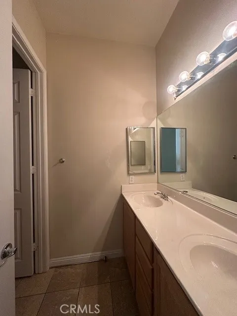 19721 Chicory Court, Apple Valley, California 92308 home-pic-24