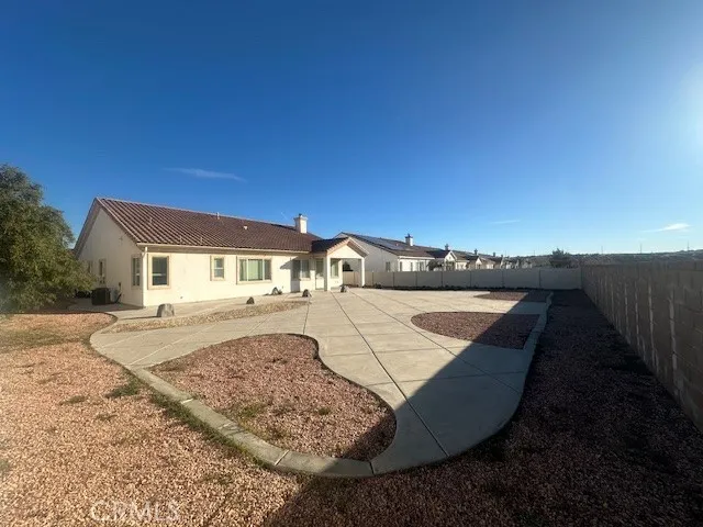 19721 Chicory Court, Apple Valley, California 92308 home-pic-34