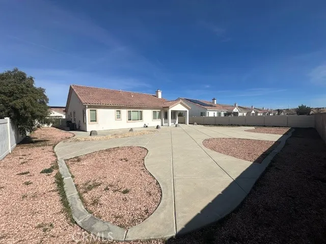19721 Chicory Court, Apple Valley, California 92308 home-pic-37