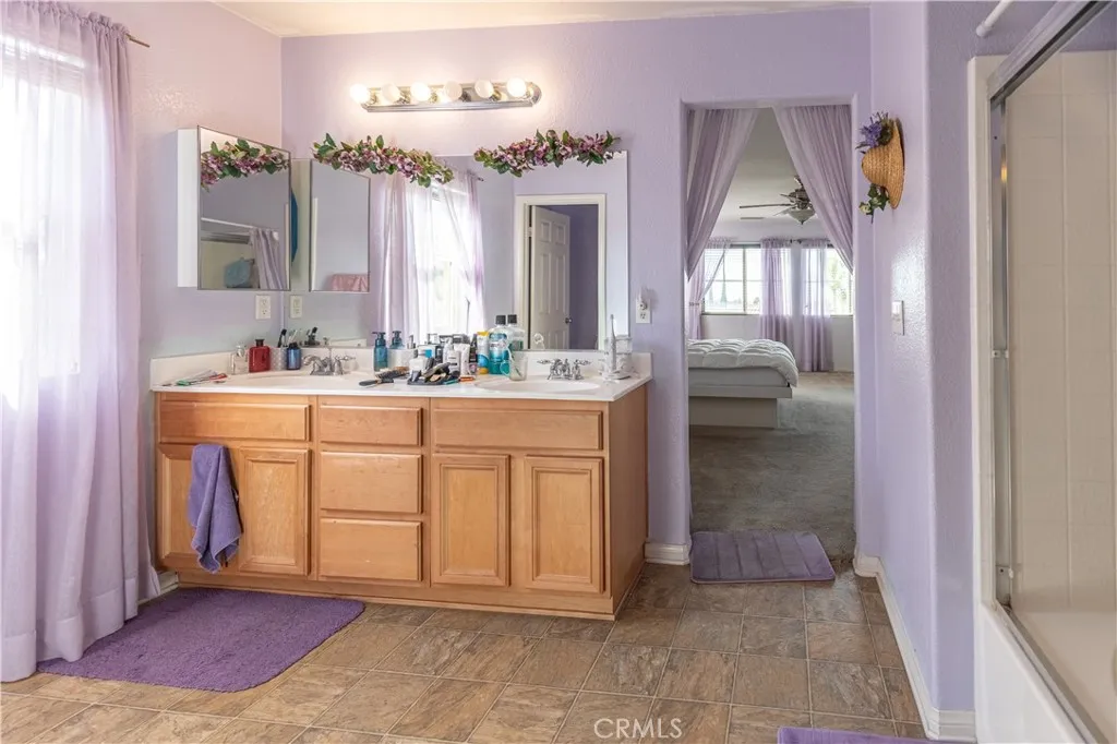 9131 Santa Barbara Drive, Riverside, California 92508 home-pic-18