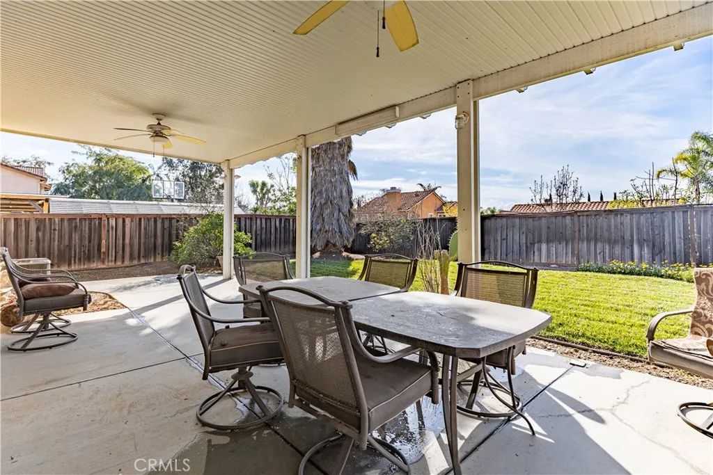 9131 Santa Barbara Drive, Riverside, California 92508 home-pic-24