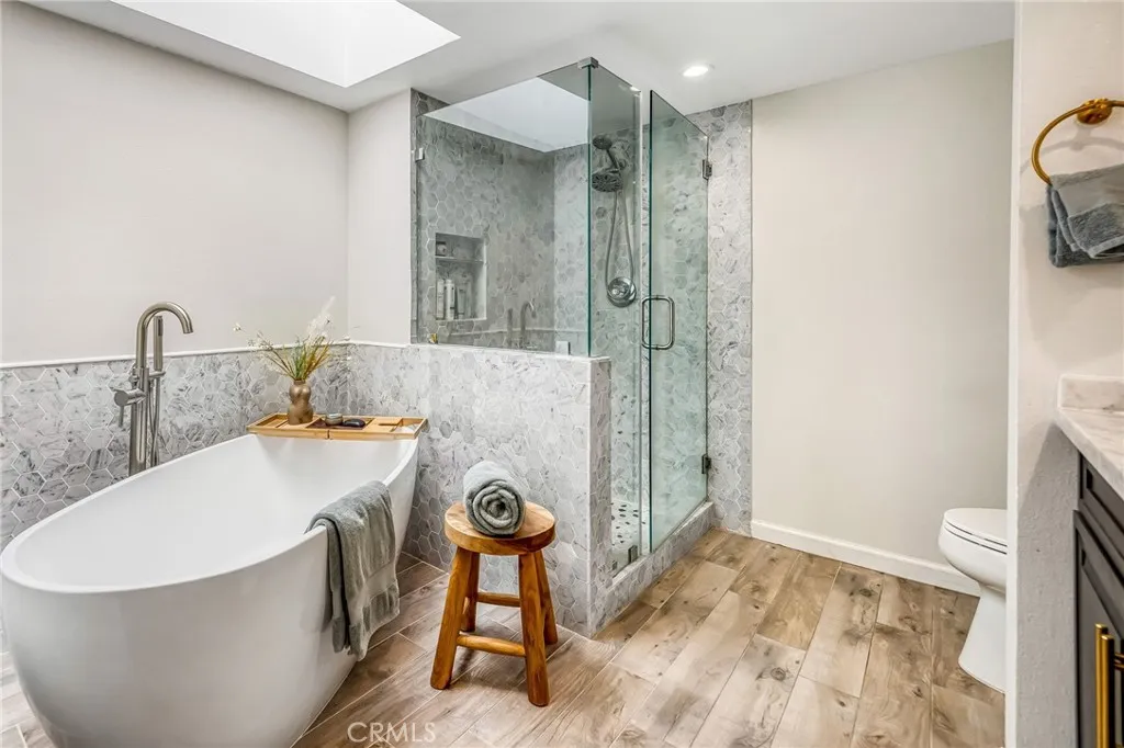 4374 Ventura Canyon 6, Sherman Oaks, California 91423 home-pic-17