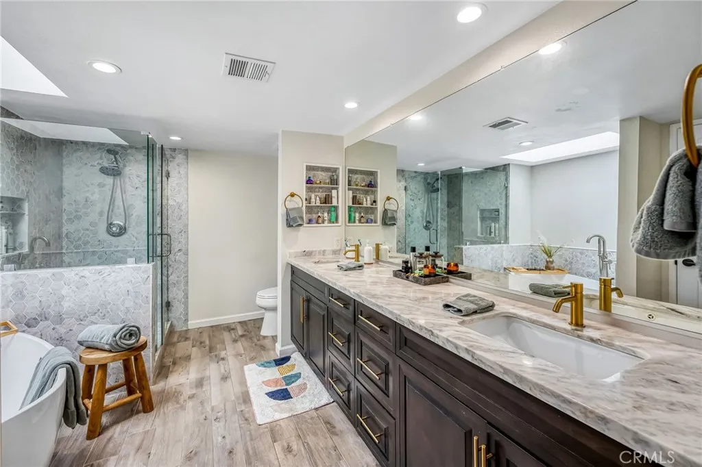 4374 Ventura Canyon 6, Sherman Oaks, California 91423 home-pic-16