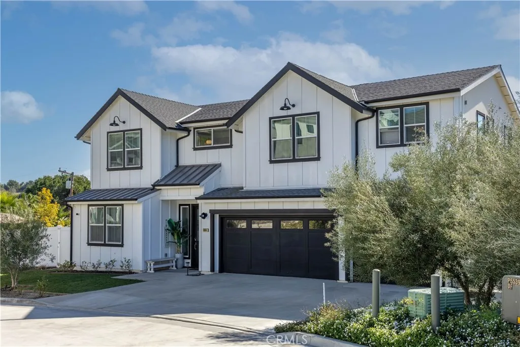 18804 Winnwood, Santa Ana, California 92705 home-pic-1