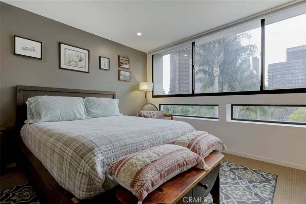 880 W 1st 401, Los Angeles, California 90012 home-pic-39