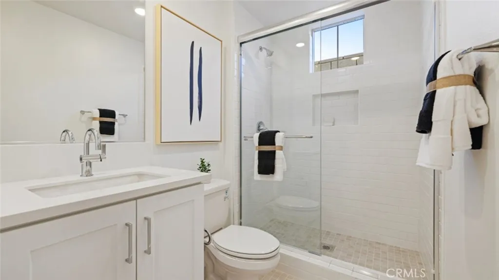 704 Guy Turner Drive, Camarillo, California 93010 home-pic-20
