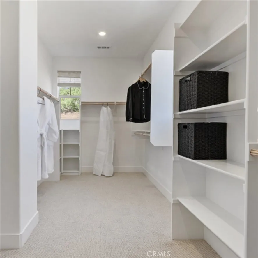 704 Guy Turner Drive, Camarillo, California 93010 home-pic-13