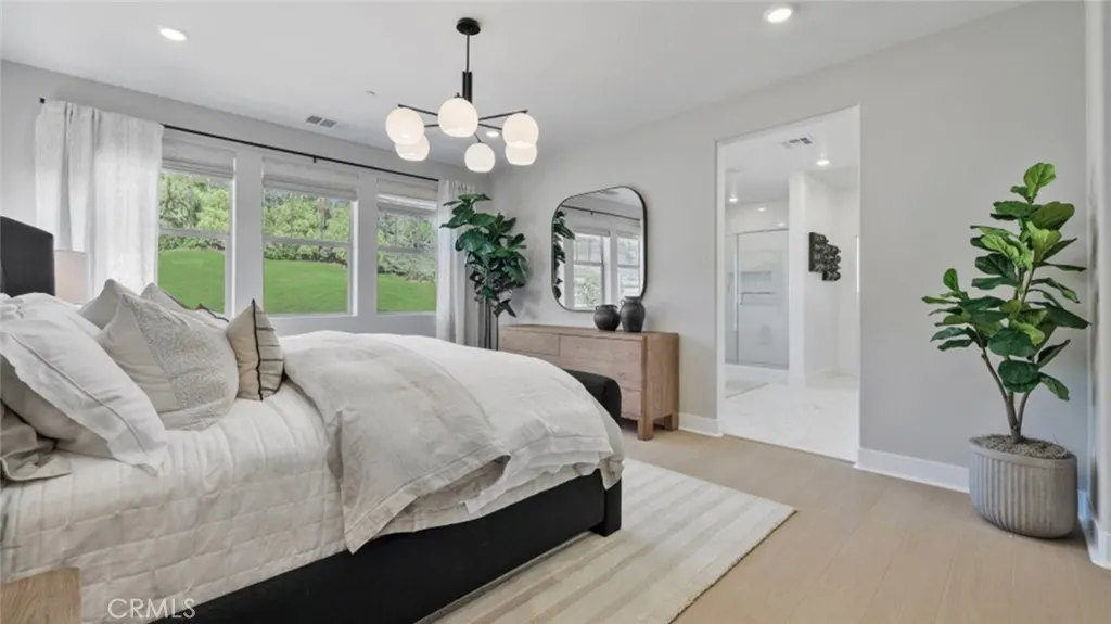 704 Guy Turner Drive, Camarillo, California 93010 home-pic-10