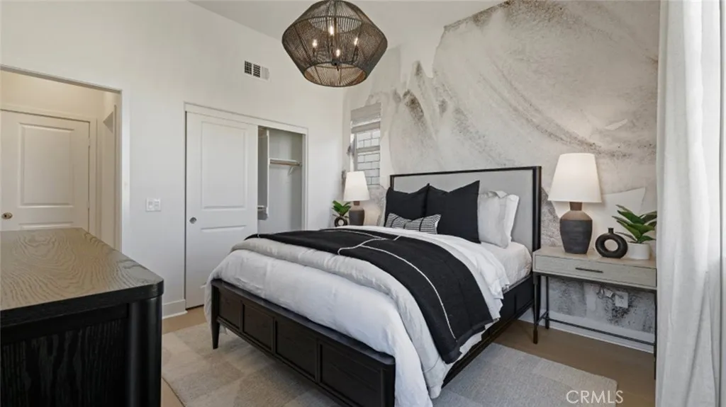 704 Guy Turner Drive, Camarillo, California 93010 home-pic-22
