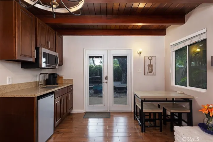 5851 Premiere Avenue, Lakewood, California 90712