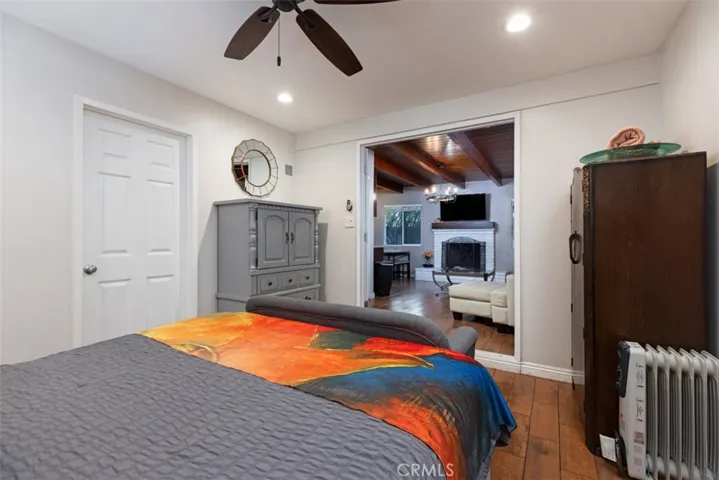 5851 Premiere Avenue, Lakewood, California 90712