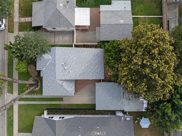 5851 Premiere Avenue, Lakewood, California 90712