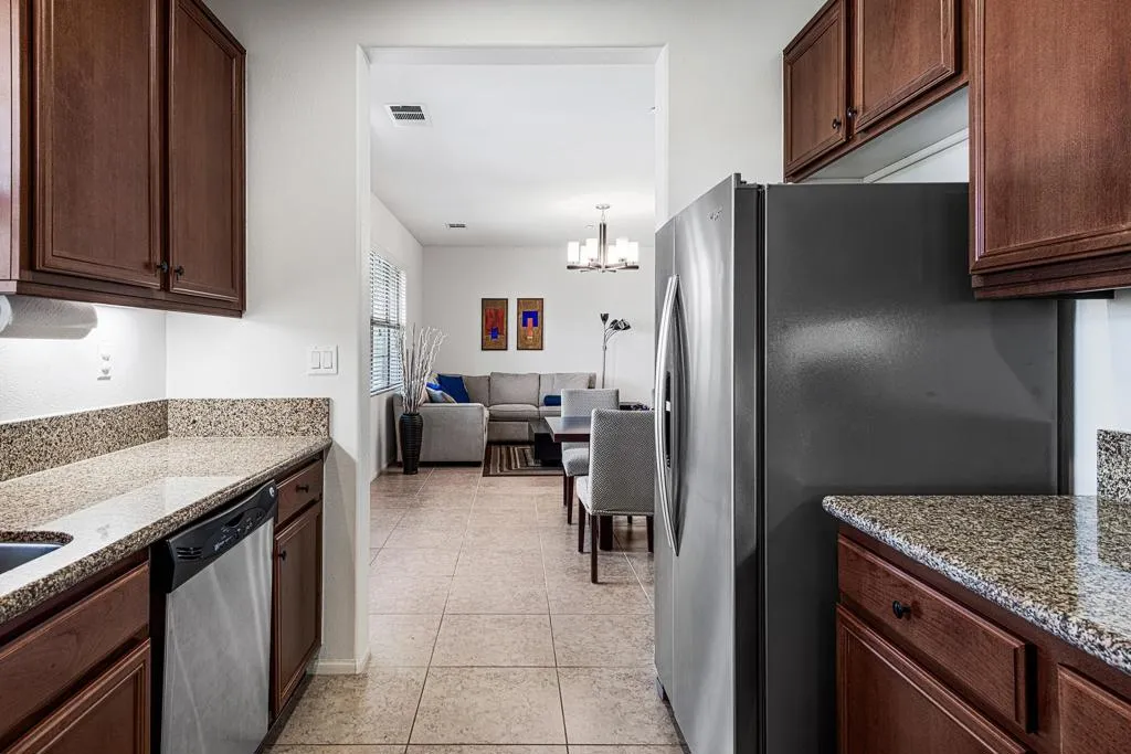 236 Paseo Gregario, Palm Desert, California 92211 home-pic-12