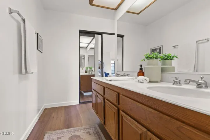 28-web-or-mls-436 E Palm Ave 301_MEDIA36