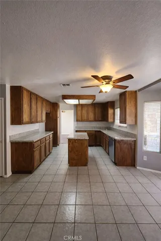17068 Jurassic, Victorville, California 92394