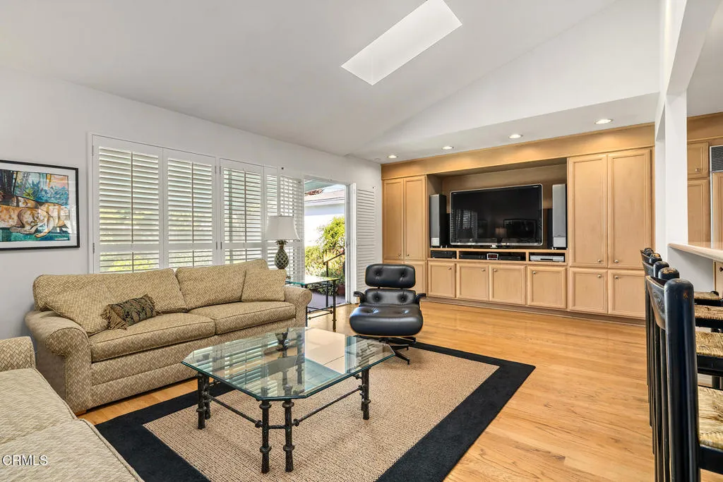 5209 Knoxville Avenue, Lakewood, California 90713 home-pic-13