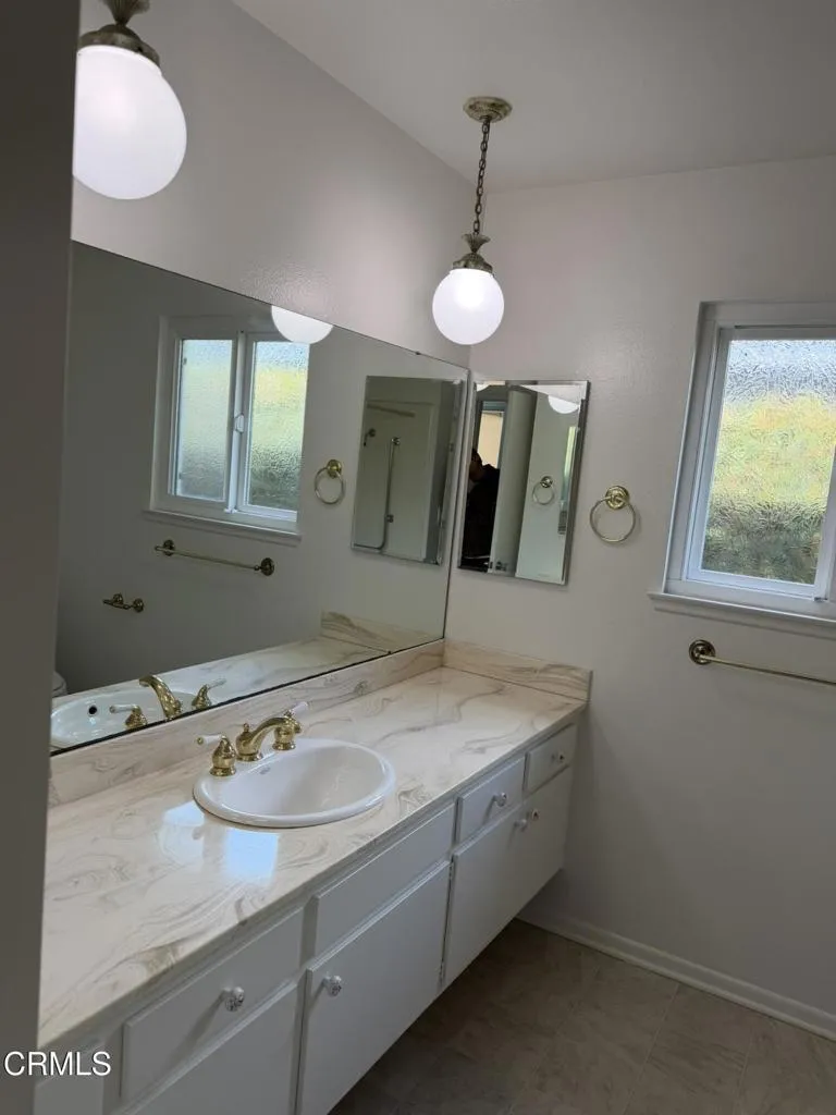 257 E Garden Green, Port Hueneme, California 93041 home-pic-19