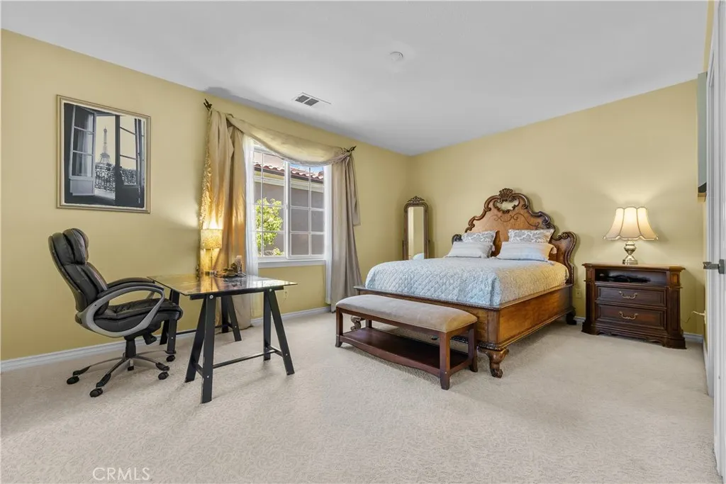 26846 Pine Hollow Court, Valencia, California 91381 home-pic-18