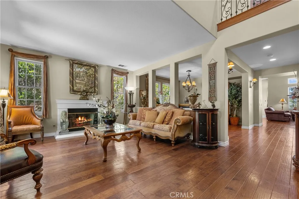26846 Pine Hollow Court, Valencia, California 91381 home-pic-8