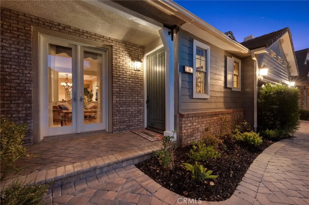 26846 Pine Hollow Court, Valencia, California 91381 home-pic-35