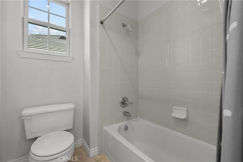 26846 Pine Hollow Court, Valencia, California 91381 home-pic-26