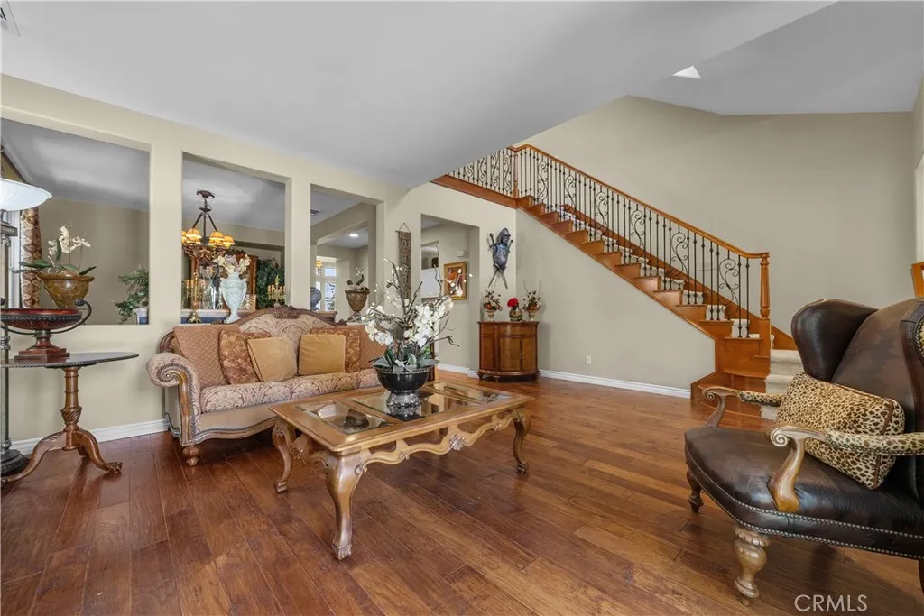 26846 Pine Hollow Court, Valencia, California 91381 home-pic-7