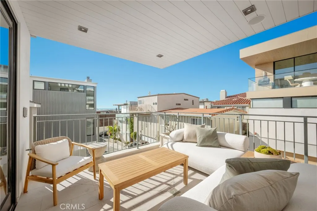 2407 Manhattan Ave, Manhattan Beach, California 90266 home-pic-20
