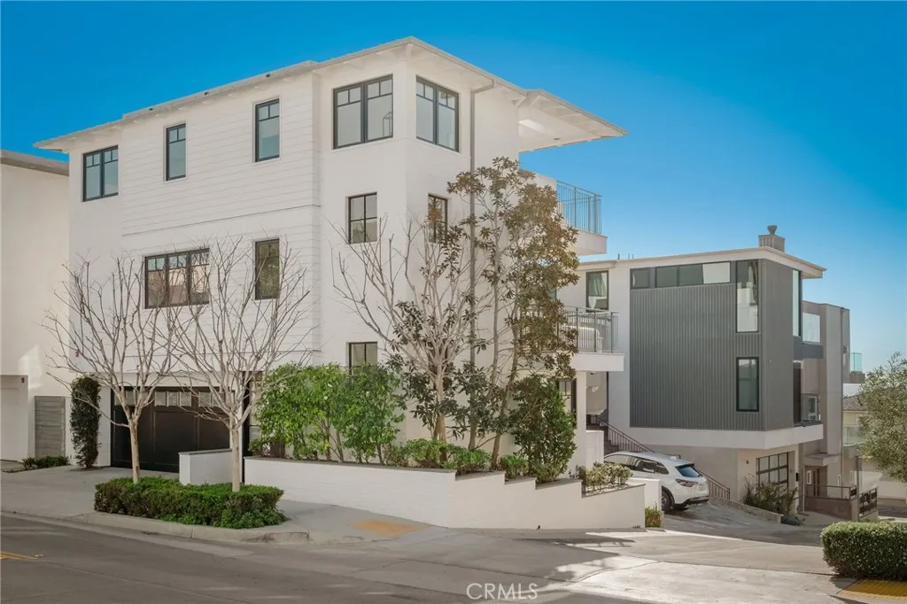 2407 Manhattan Ave, Manhattan Beach, California 90266 home-pic-2