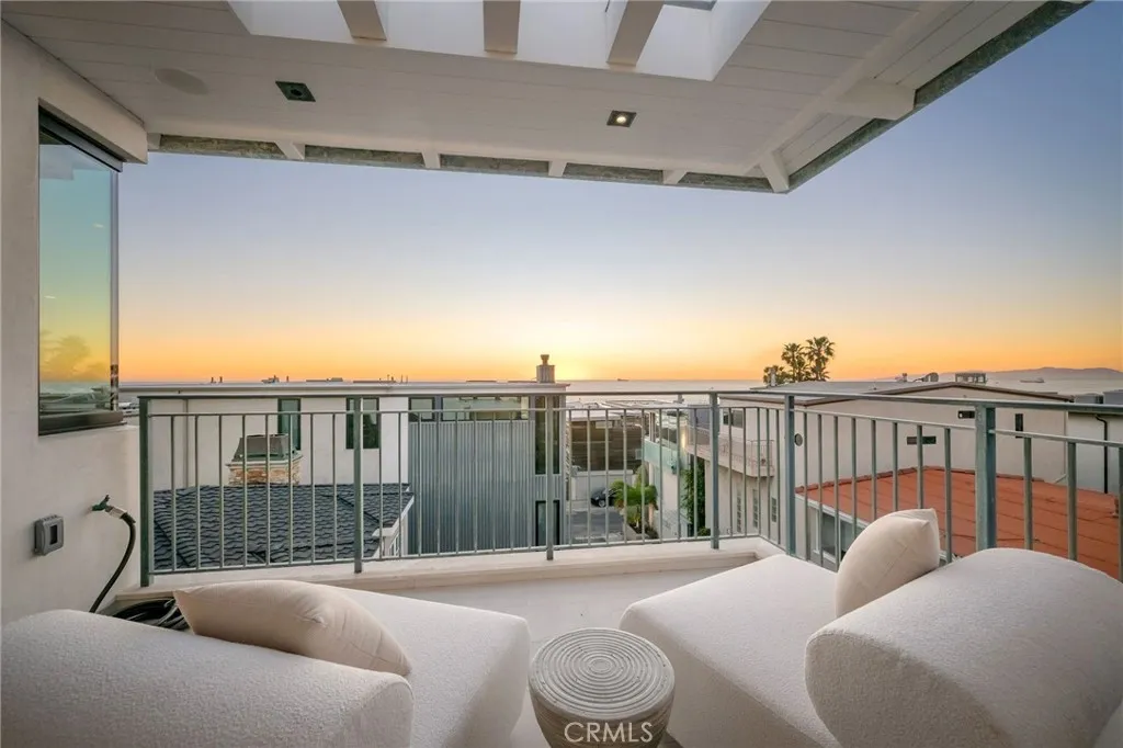 2407 Manhattan Ave, Manhattan Beach, California 90266 home-pic-49