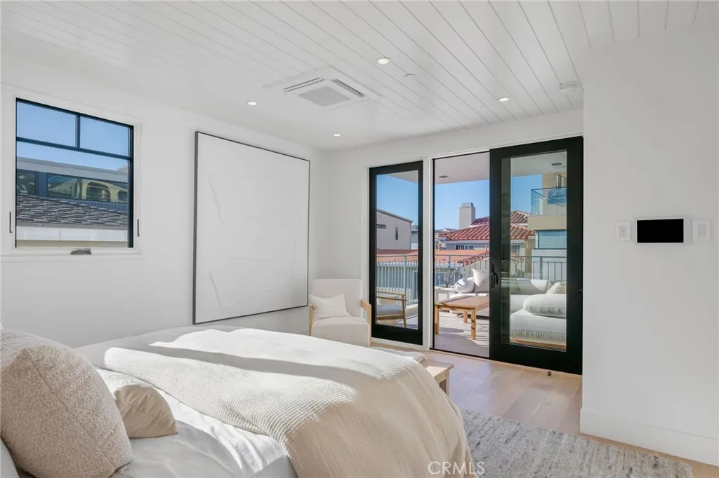 2407 Manhattan Ave, Manhattan Beach, California 90266 home-pic-19