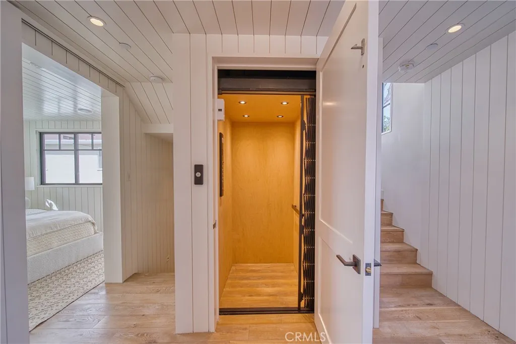 2407 Manhattan Ave, Manhattan Beach, California 90266 home-pic-27