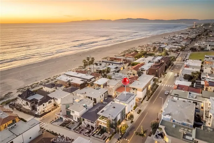 2407 Manhattan Ave, Manhattan Beach, California 90266
