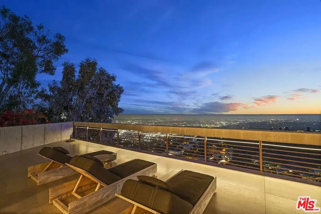 8790 Appian Way, Los Angeles, California 90046 home-pic-33