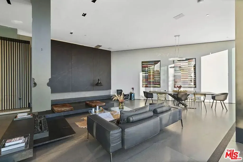 8790 Appian Way, Los Angeles, California 90046 home-pic-12