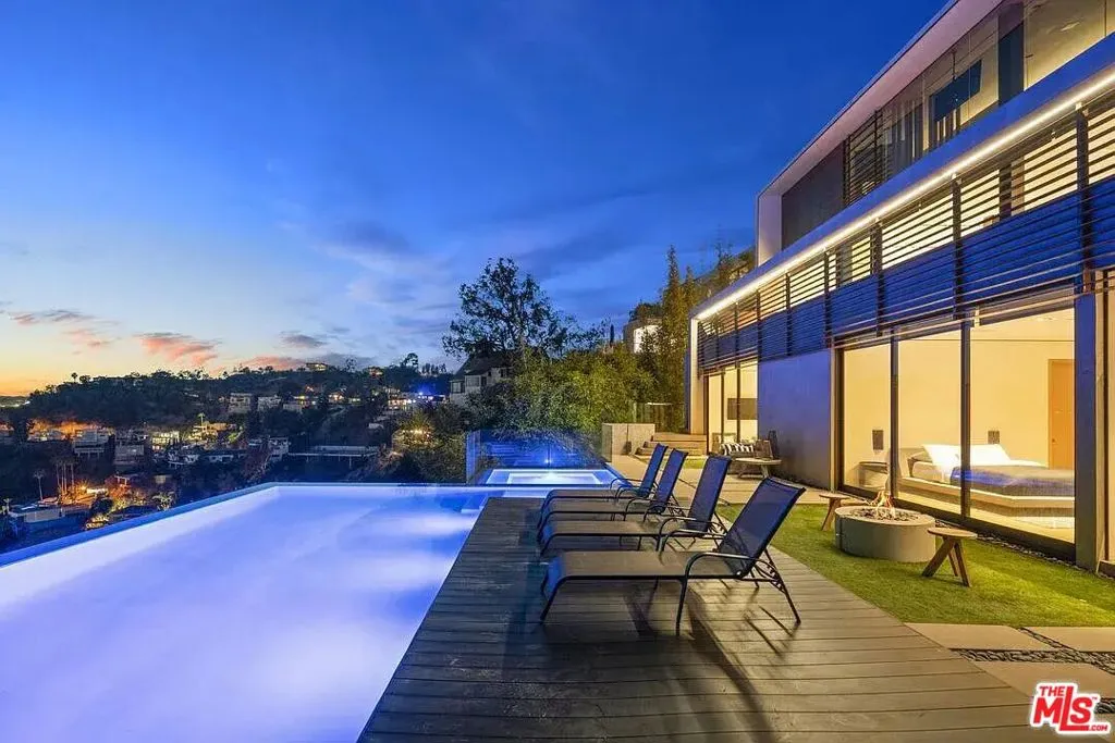 8790 Appian Way, Los Angeles, California 90046 home-pic-2