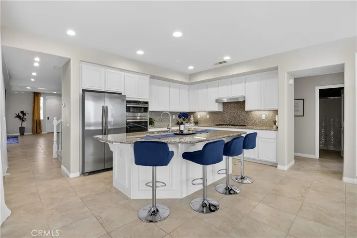 15614 Nahin, Canyon Country, California 91387
