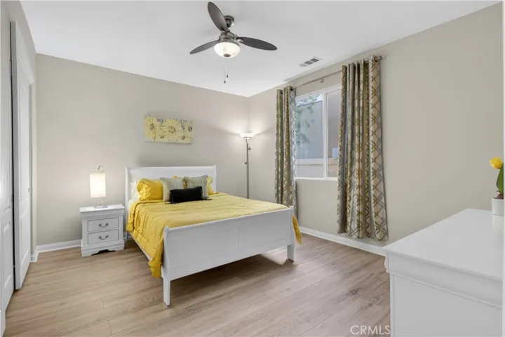 15614 Nahin, Canyon Country, California 91387