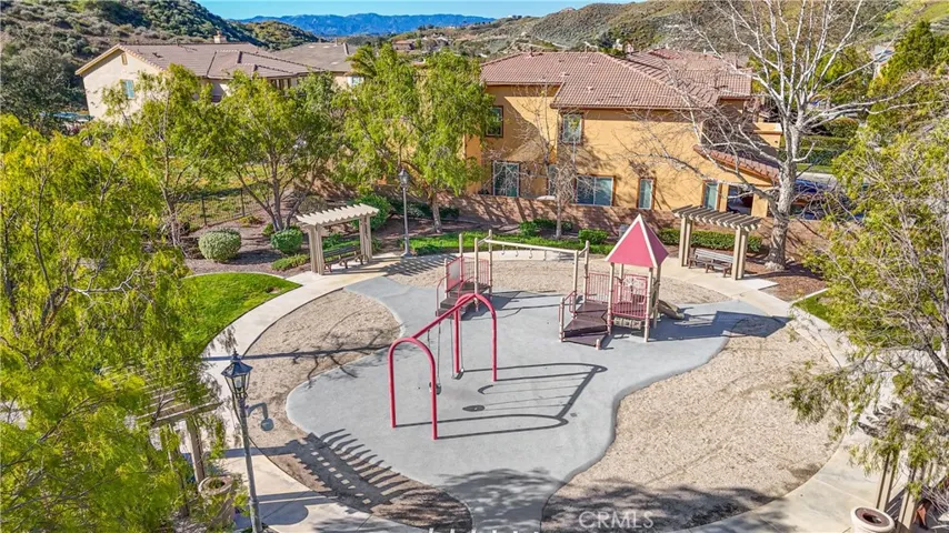 15614 Nahin, Canyon Country, California 91387