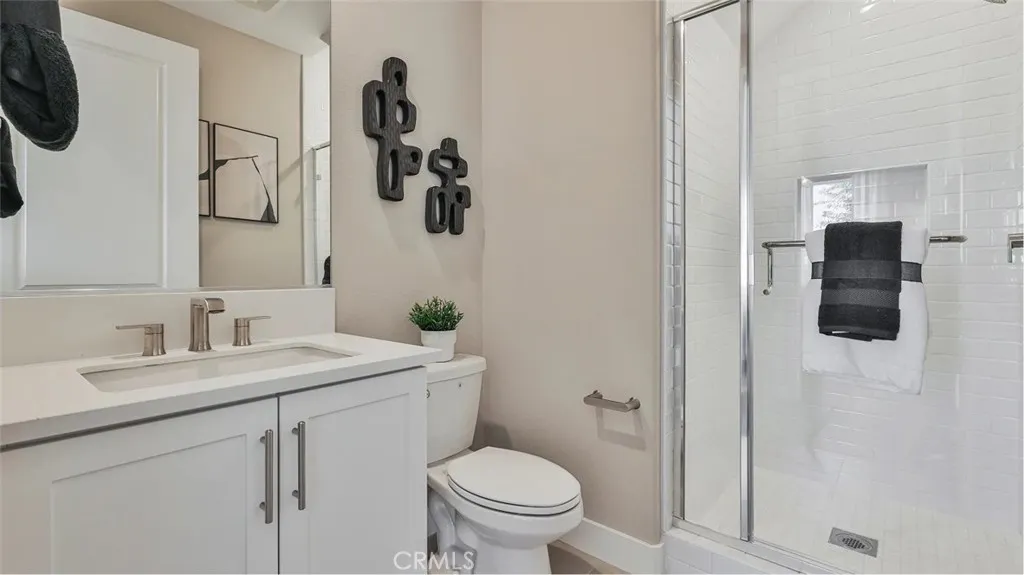 27320 Shore Pine Place, Valencia, California 91381 home-pic-16